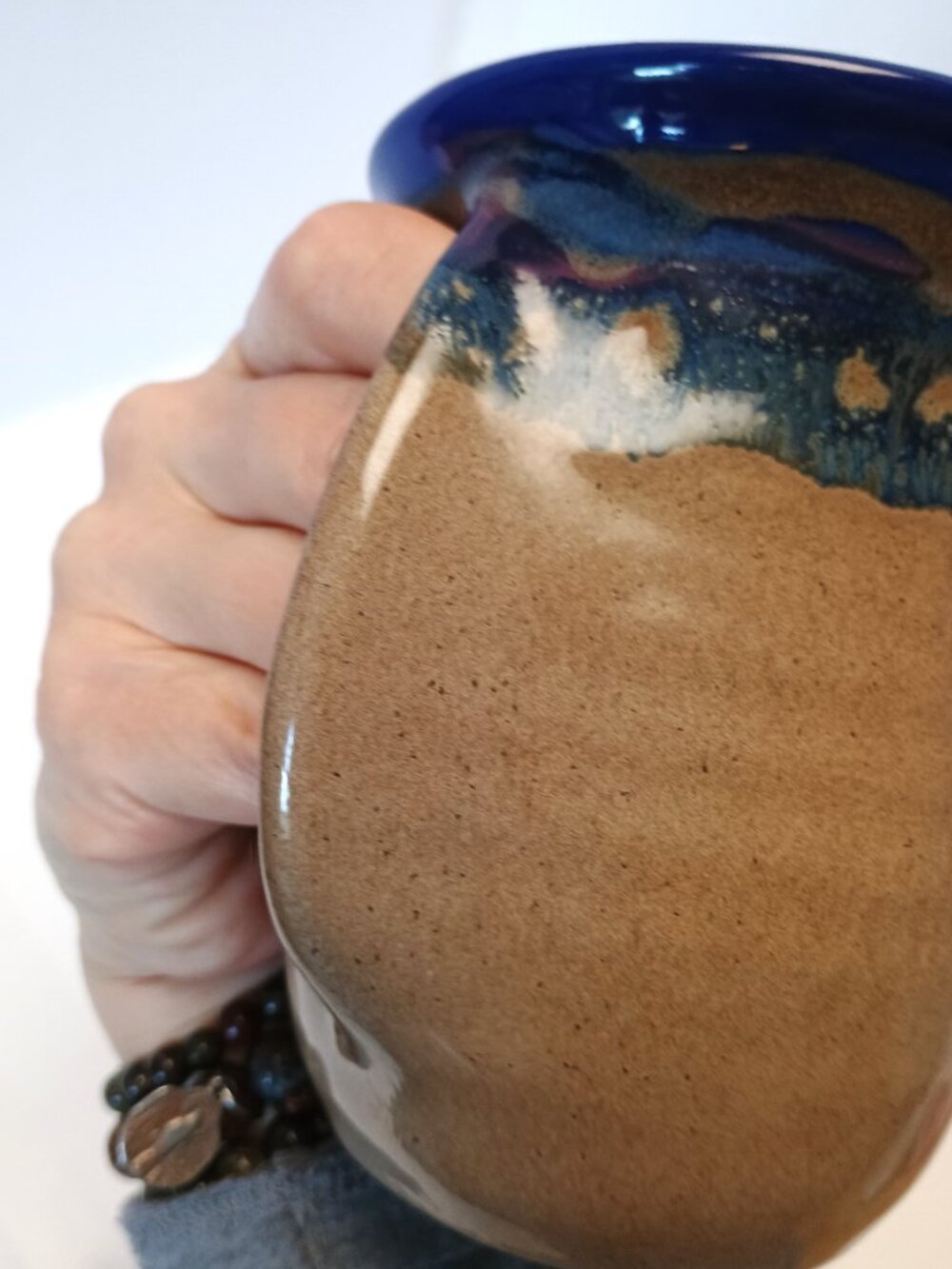 Right Hand Warmer Coffee Mug, Signed: Neher 2021, Art Pottery, Cobalt Drip Glaze - Picture 5 of 7